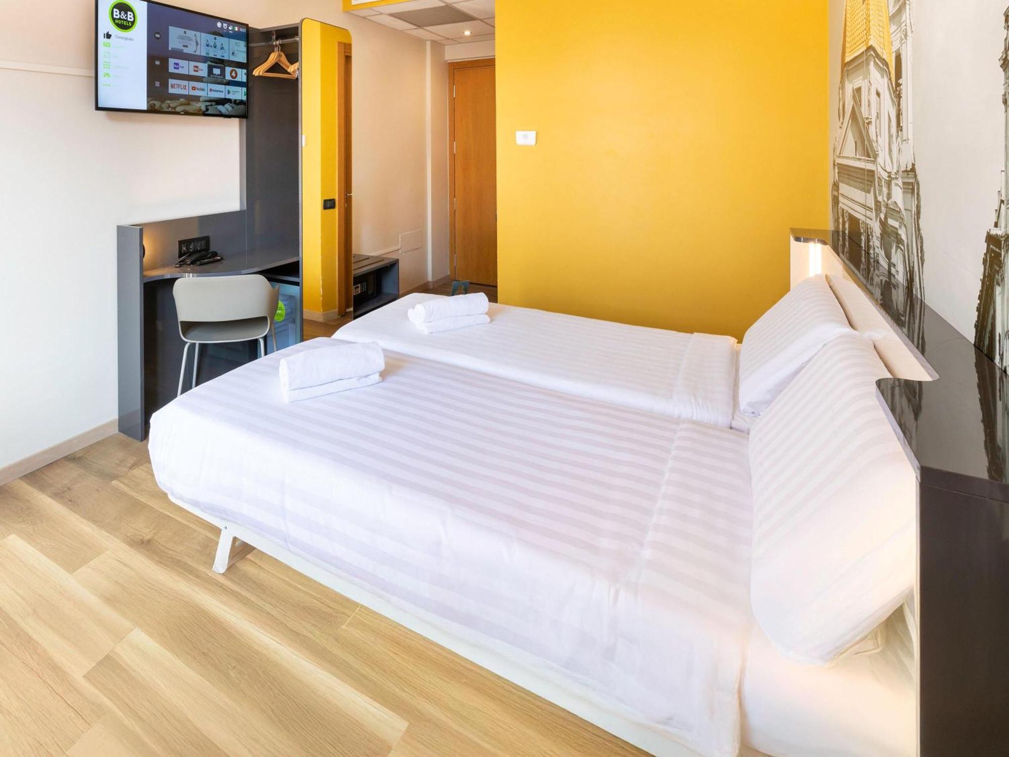 Twin Room,1742610188:JPEG