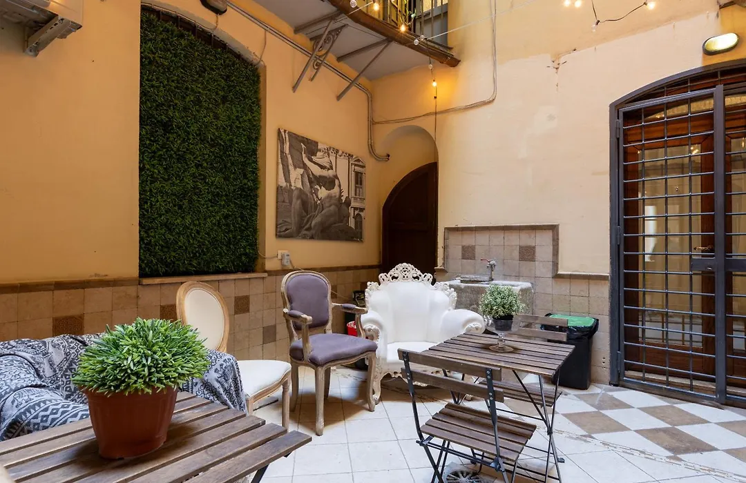 Domus Suite 14-1